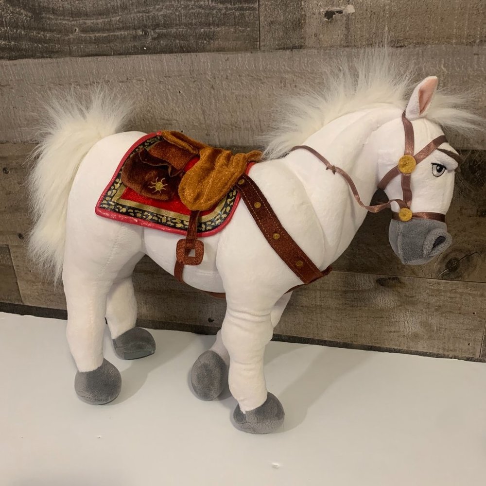 Disney Store Tangled Rapunzel Maximus Horse Plush White Stuffed Animal 15”